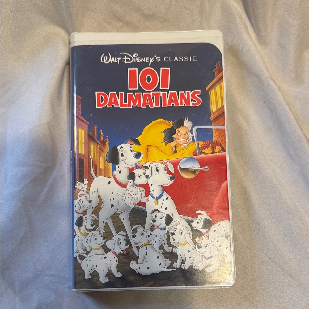 Disney 101 Dalmatians VHS